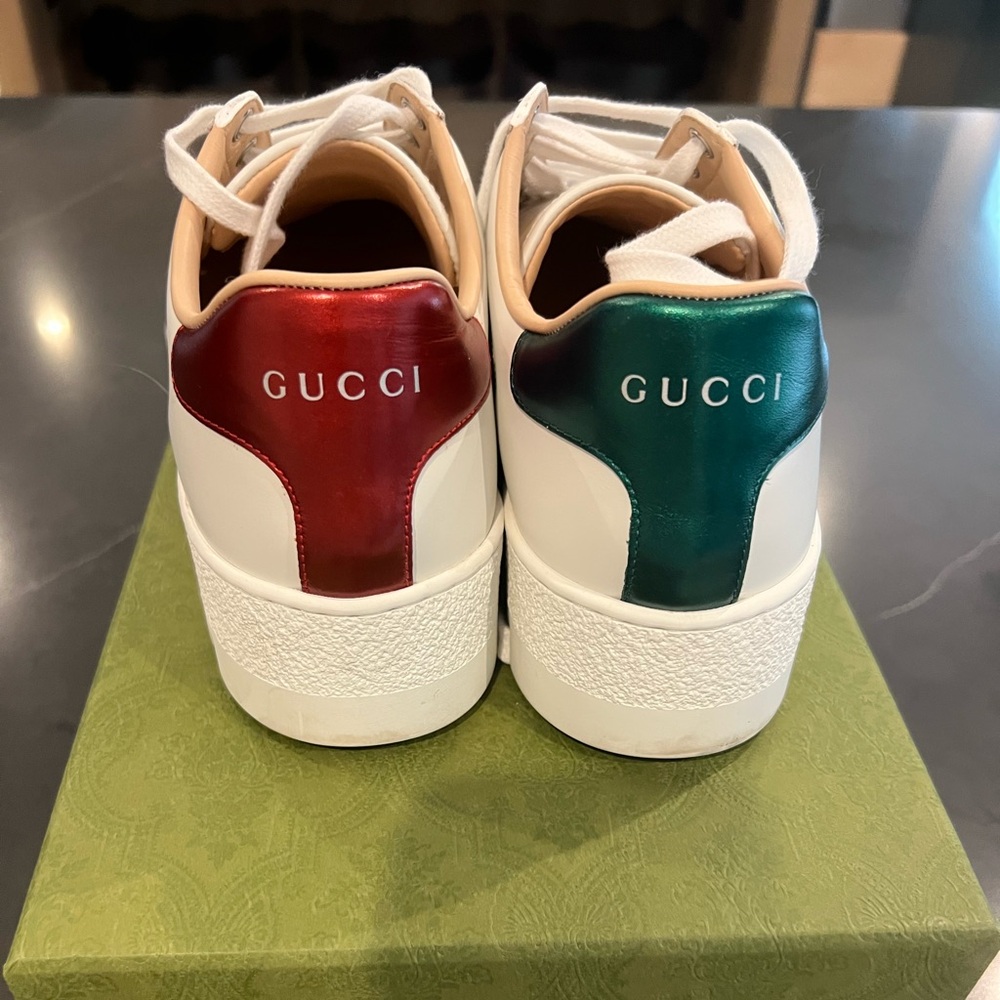 Gucci tennis shoes